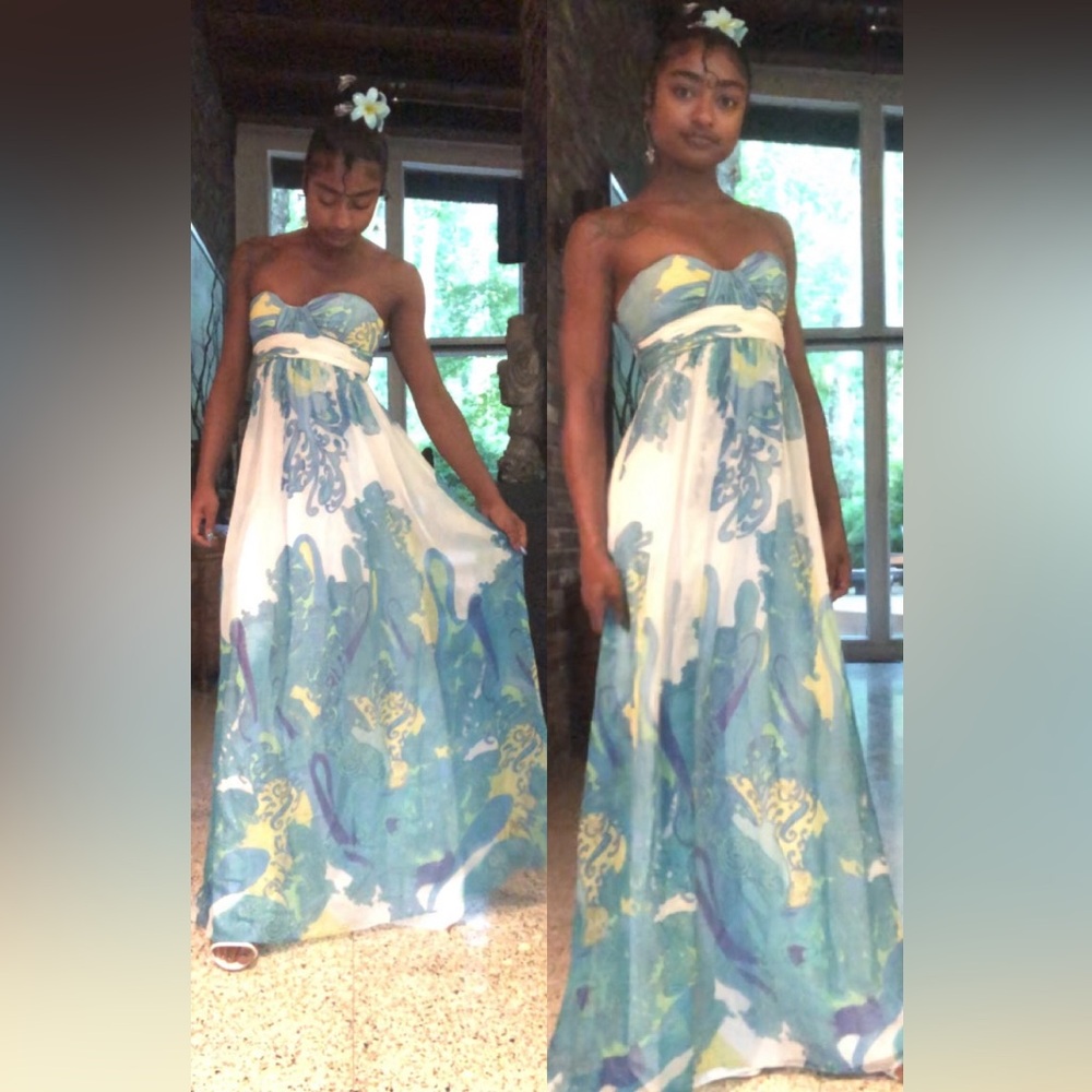 Elegant Blue and Yellow Strapless Dress